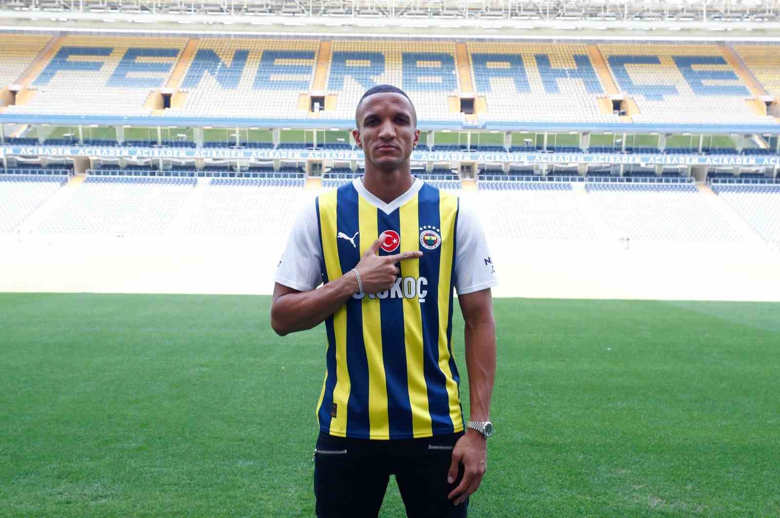 FENERBAHÇE RODRİGO BECAO İLE 5 YILLIK SÖZLEŞME İMZALADI.
