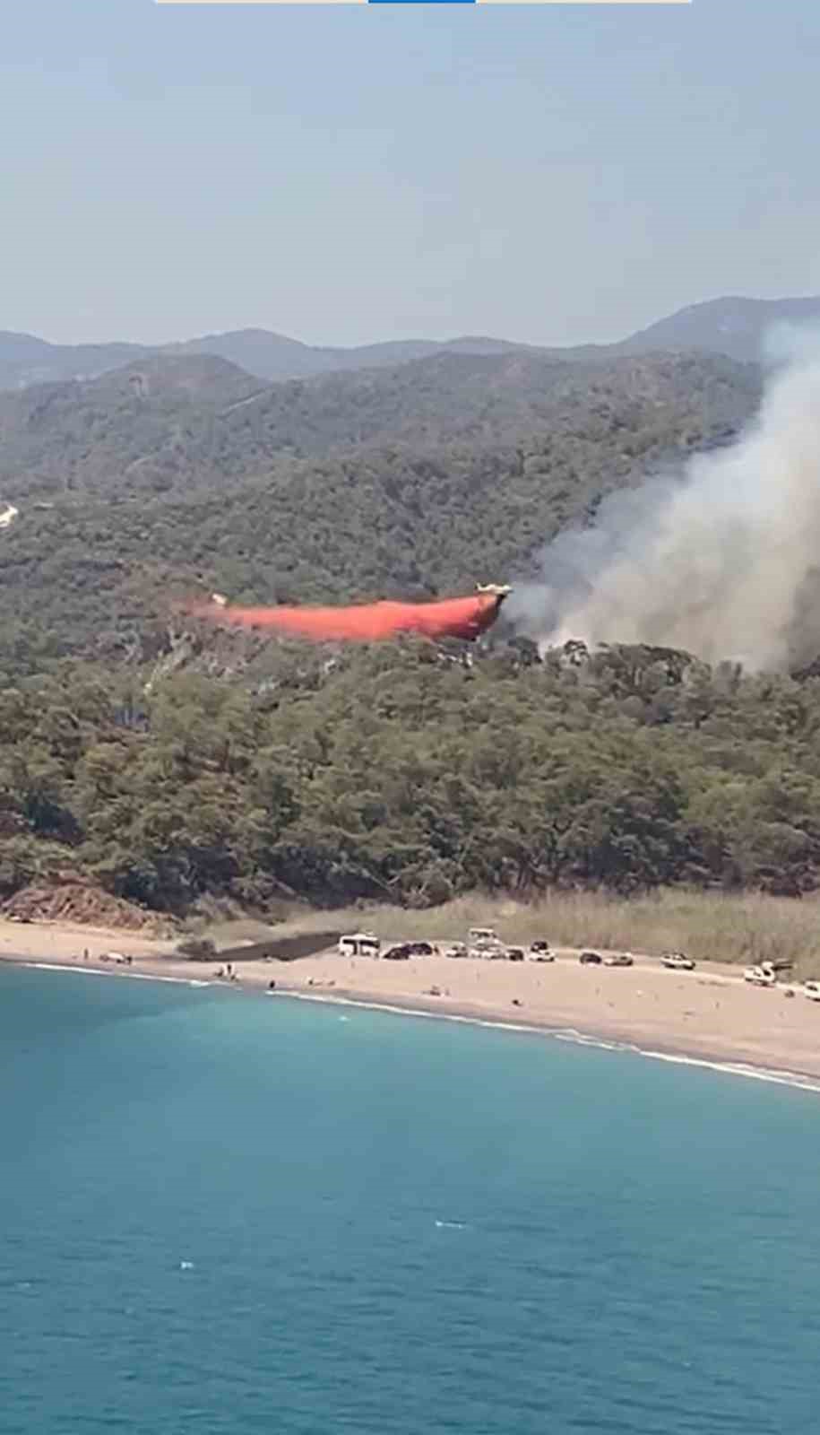 Fethiye’de orman yangını MUĞLA’NIN FETHİYE İLÇESİ KATRANCI KOYUNDA ORMAN YANGINI BAŞLADI. YANGINA HAVADAN