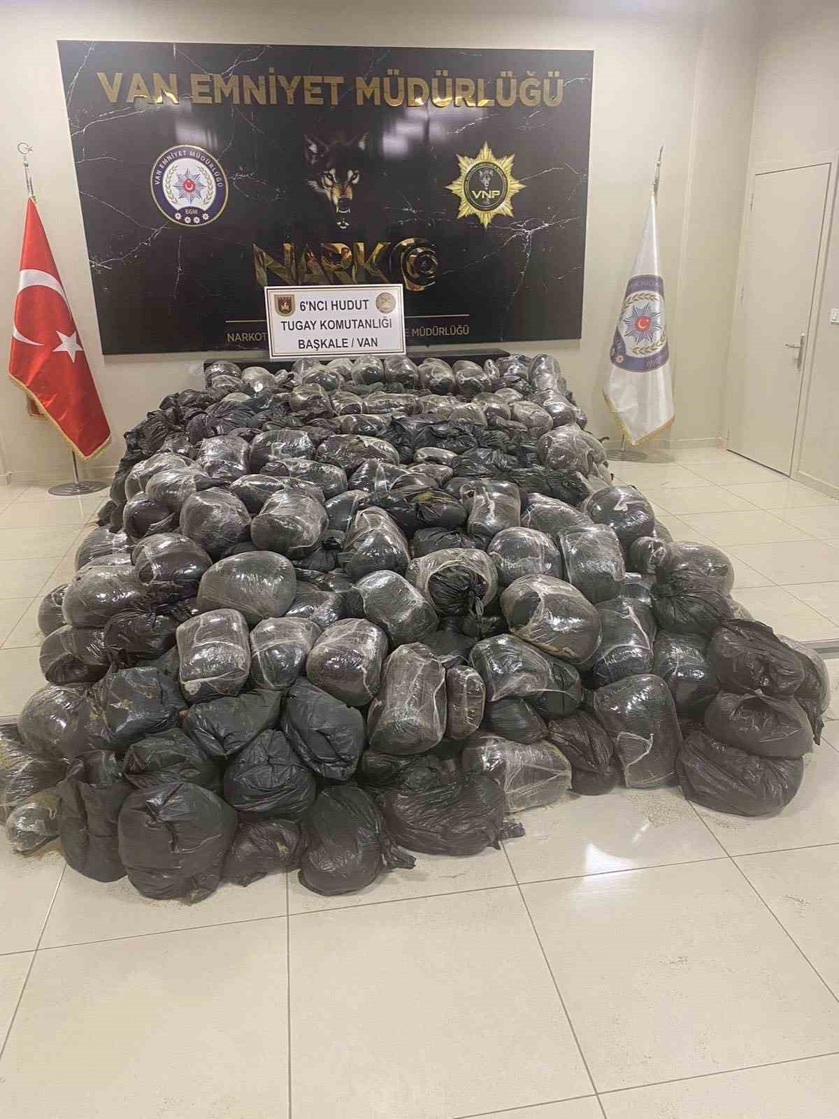 MİLLİ SAVUNMA BAKANLIĞI (MSB) VAN HUDUT HATTINDA 2 TON 90
