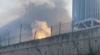 Kocaeli’nin Çayırova ilçesinde bir demir çelik fabrikasında çıkan yangın, itfaiye