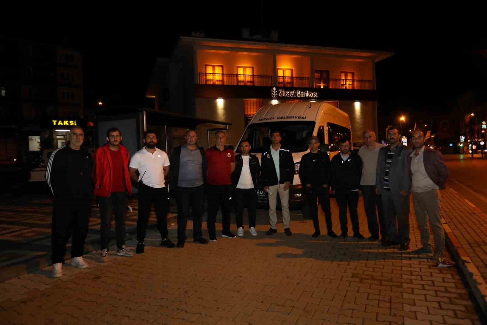 BARTIN’DA YOĞUN YAĞIŞLAR SONRASI BARTIN IRMAĞI VE BÖLGEDEKİ DERELER TAŞTI.