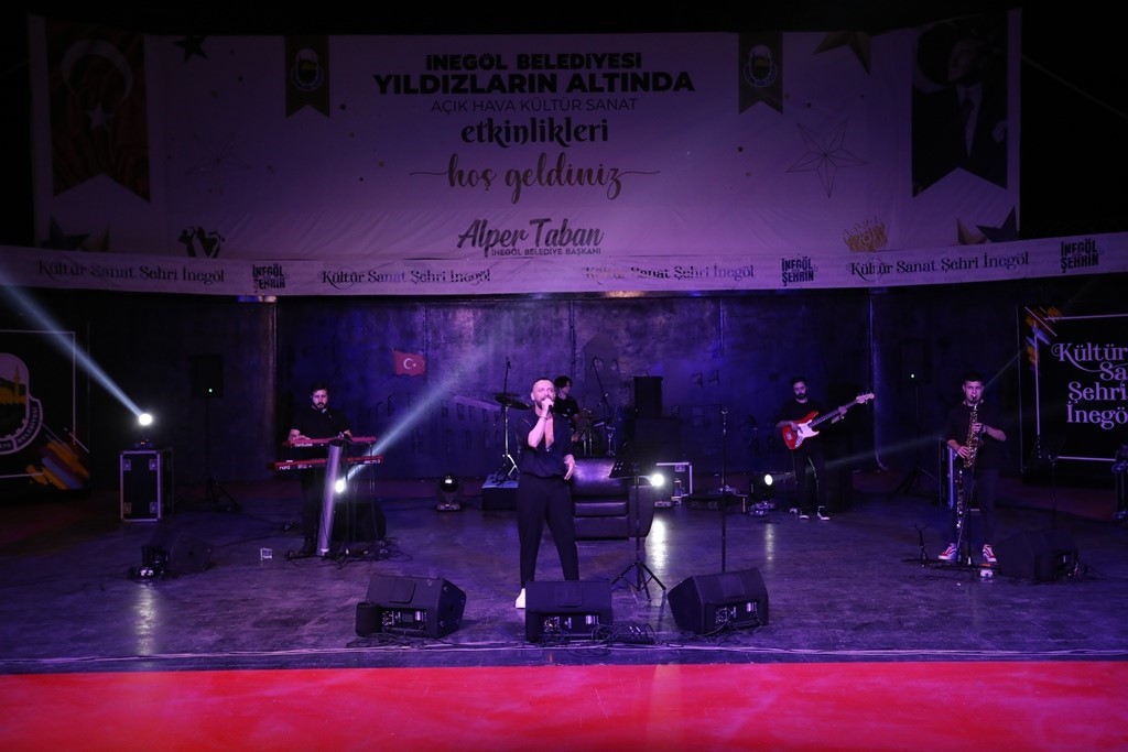 İNEGÖL BELEDİYESİ’NİN “YILDIZLARIN ALTINDA AÇIK HAVA KÜLTÜR SANAT ETKİNLİKLERİ” KAPSAMINDA