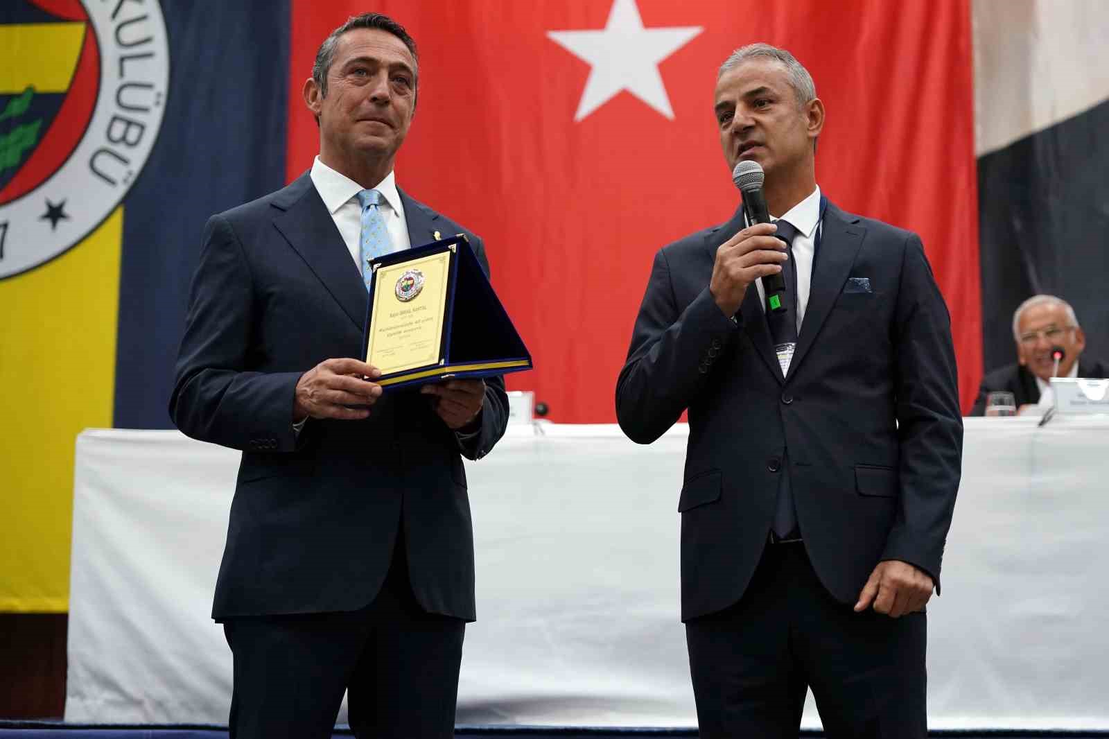 FENERBAHÇE BAŞKANI ALİ KOÇ VE FENERBAHÇE TEKNİK DİREKTÖRÜ İSMAİL KARTAL