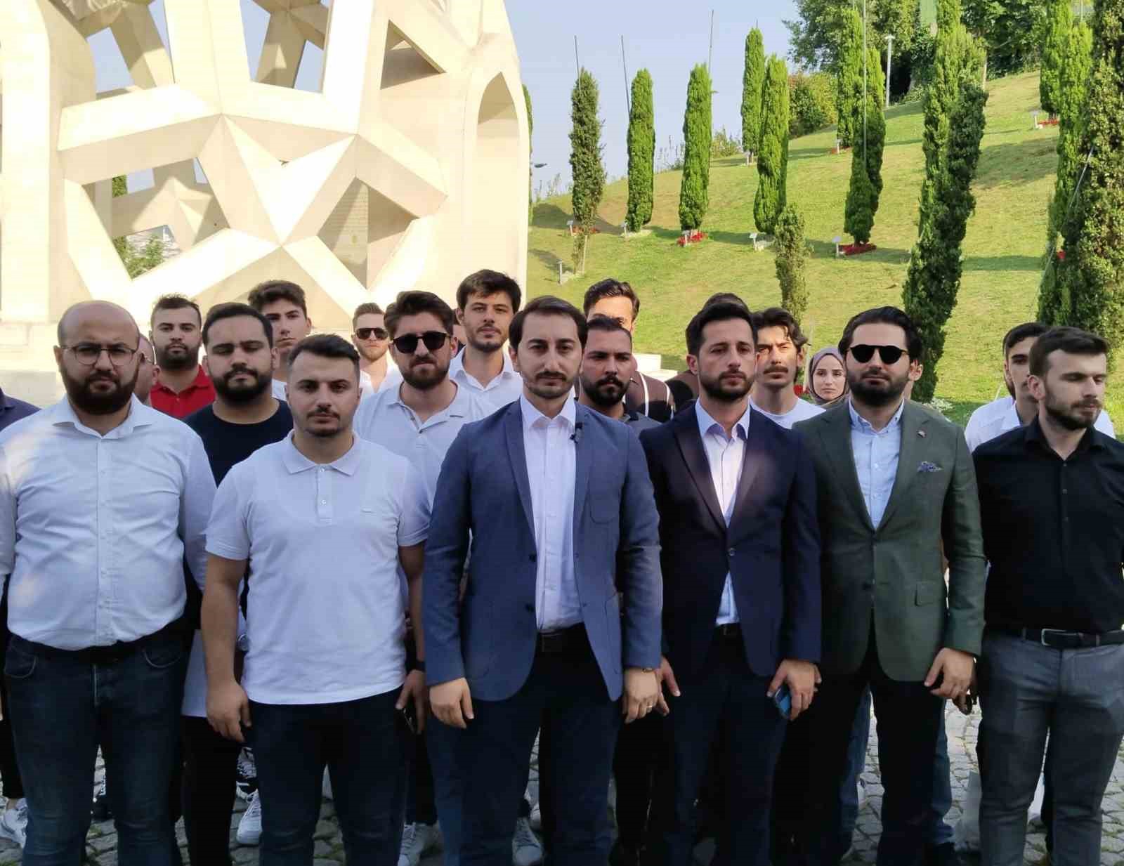 AK PARTİ İSTANBUL İL GENÇLİK KOLLARI