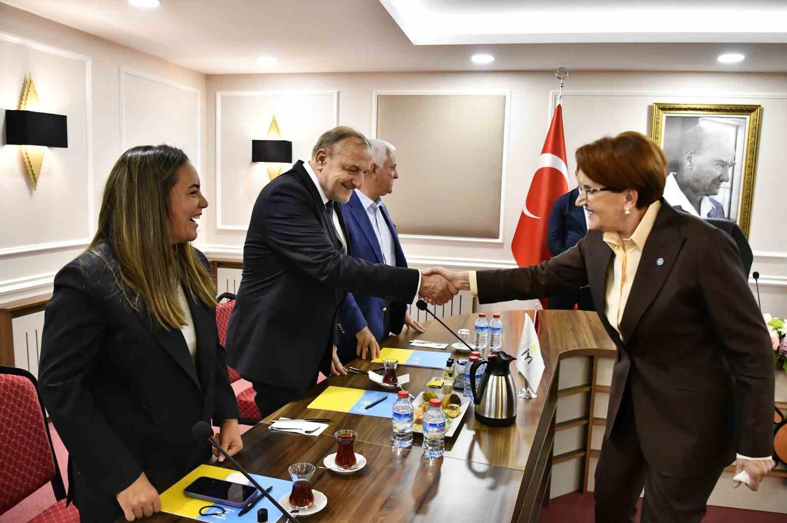 İYİ PARTİ GENEL BAŞKANI MERAL AKŞENER BAŞKANLIĞINDA TOPLANAN GENEL İDARE
