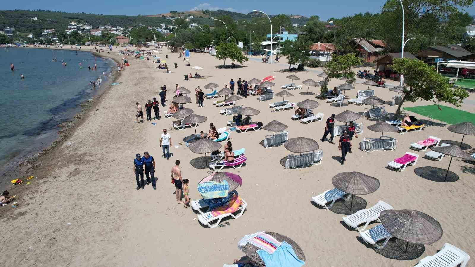 BURSA’NIN MUDANYA SAHİLLERİNDE, PLAJLARDA HALKIN ORTAK KULLANIMINI ENGELLEYECEK ŞEKİLDE ÇADIR