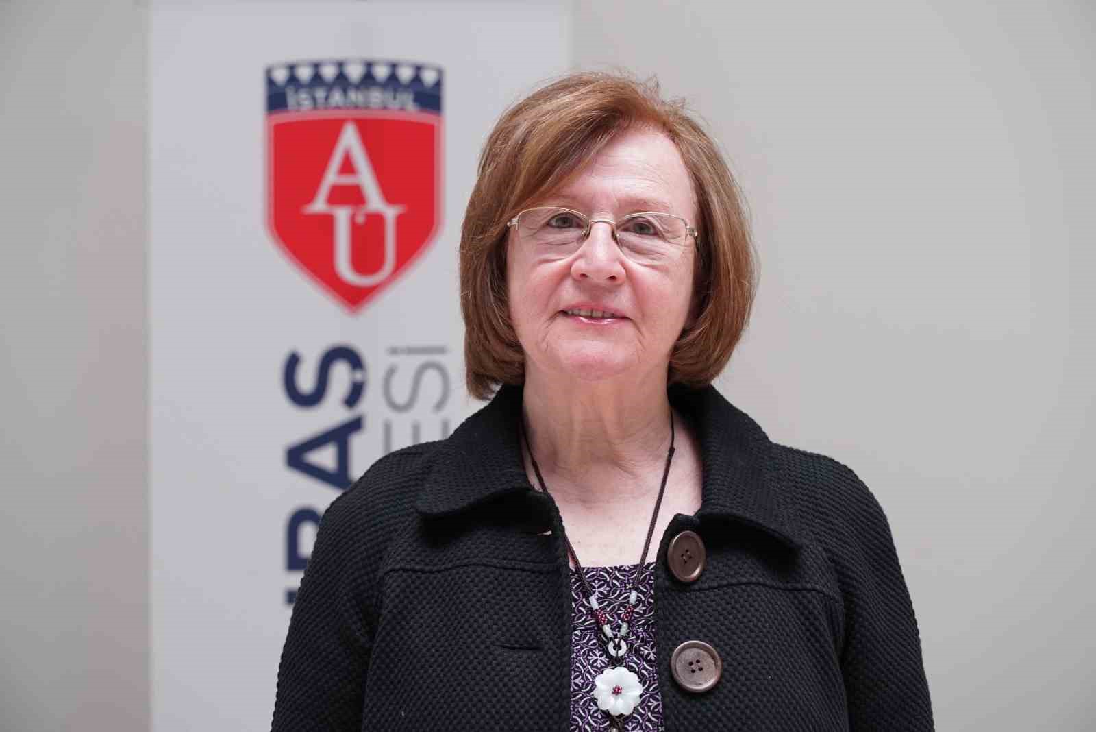 PROF.DR. FERİDE SEVERCAN