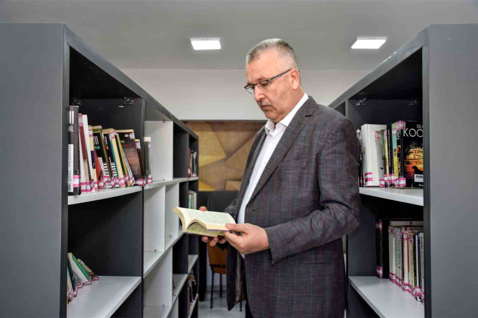 KARACABEY BELEDİYESİ’NİN GELECEĞE KATKI SAĞLAMA HEDEFİYLE KENTE KAZANDIRDIĞI GENÇLİK MERKEZİ