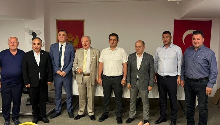 Karadağ göçmenleri Ayvalık’ta buluştu KARADAĞ GÖÇMENLERİ