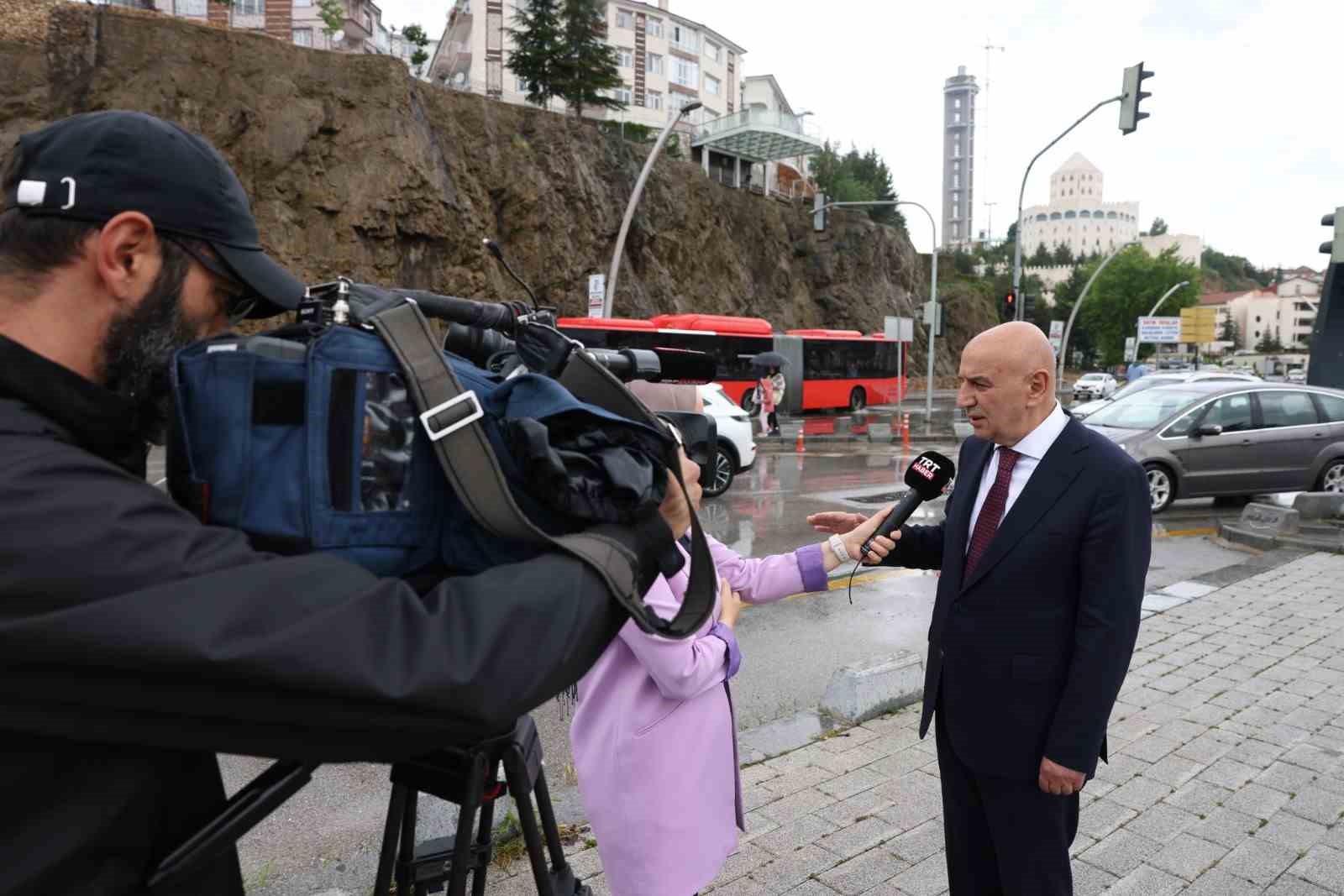 ANKARA’DA KEÇİÖREN BELEDİYESİ BAŞKANI TURGUT ALTINOK, 24 TEMMUZ GAZETECİLER VE