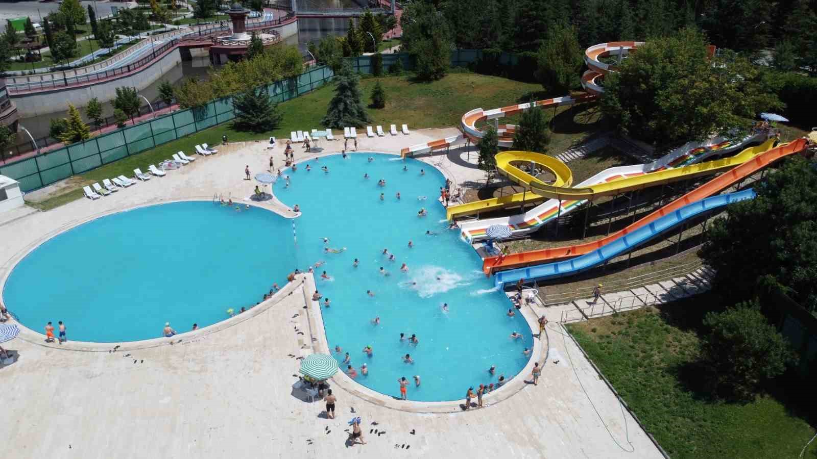 KEÇİÖREN BELEDİYESİ BÜNYESİNDE HİZMET VEREN KALABA VE AKTEPE AQUAPARKLARI KEÇİÖRENLİ