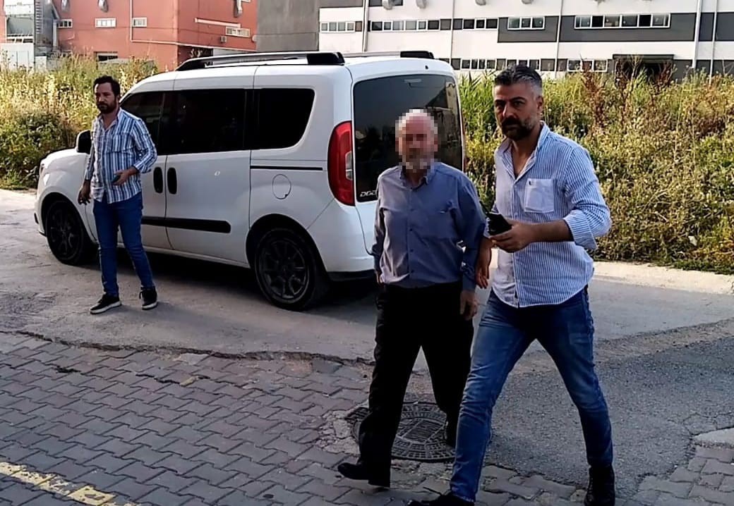 BURSA'NIN İNEGÖL İLÇESİNDE FAALİYET GÖSTEREN ÇİÇEKÇİDE MEYDANA GELEN OLAYDA KİRACISINI