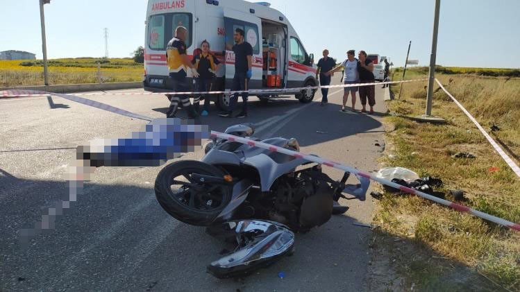 TEKİRDAĞ'DA KIRMIZI IŞIK İHLALİ SONUCU MEYDANA GELEN OTOBÜS VE MOTOSİKLET