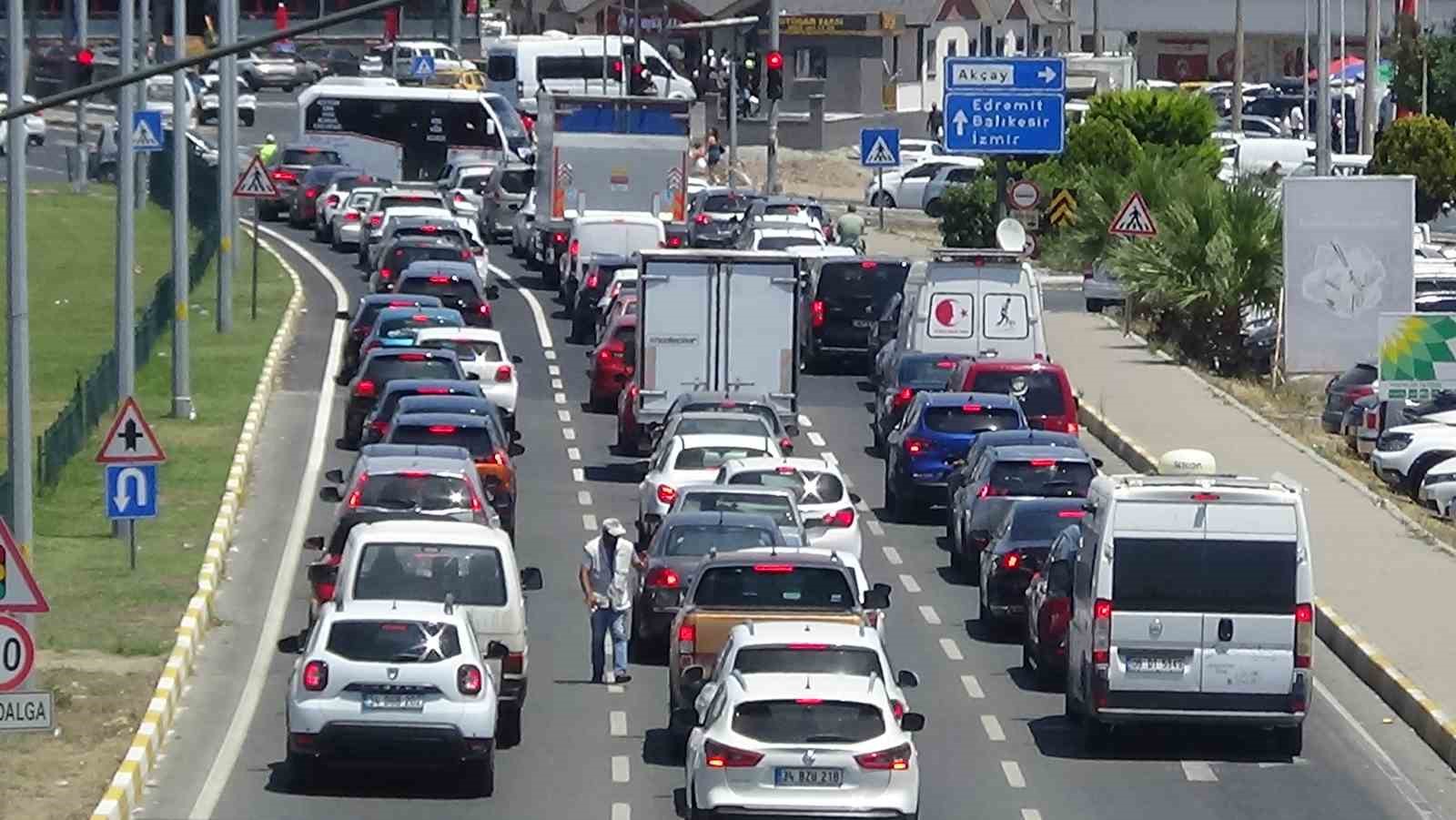 BALIKESİR’İN KUZEY EGE’DE YER ALAN TATİL İLÇELERİNDEN DÖNÜŞ YOLCULUĞU AKŞAM