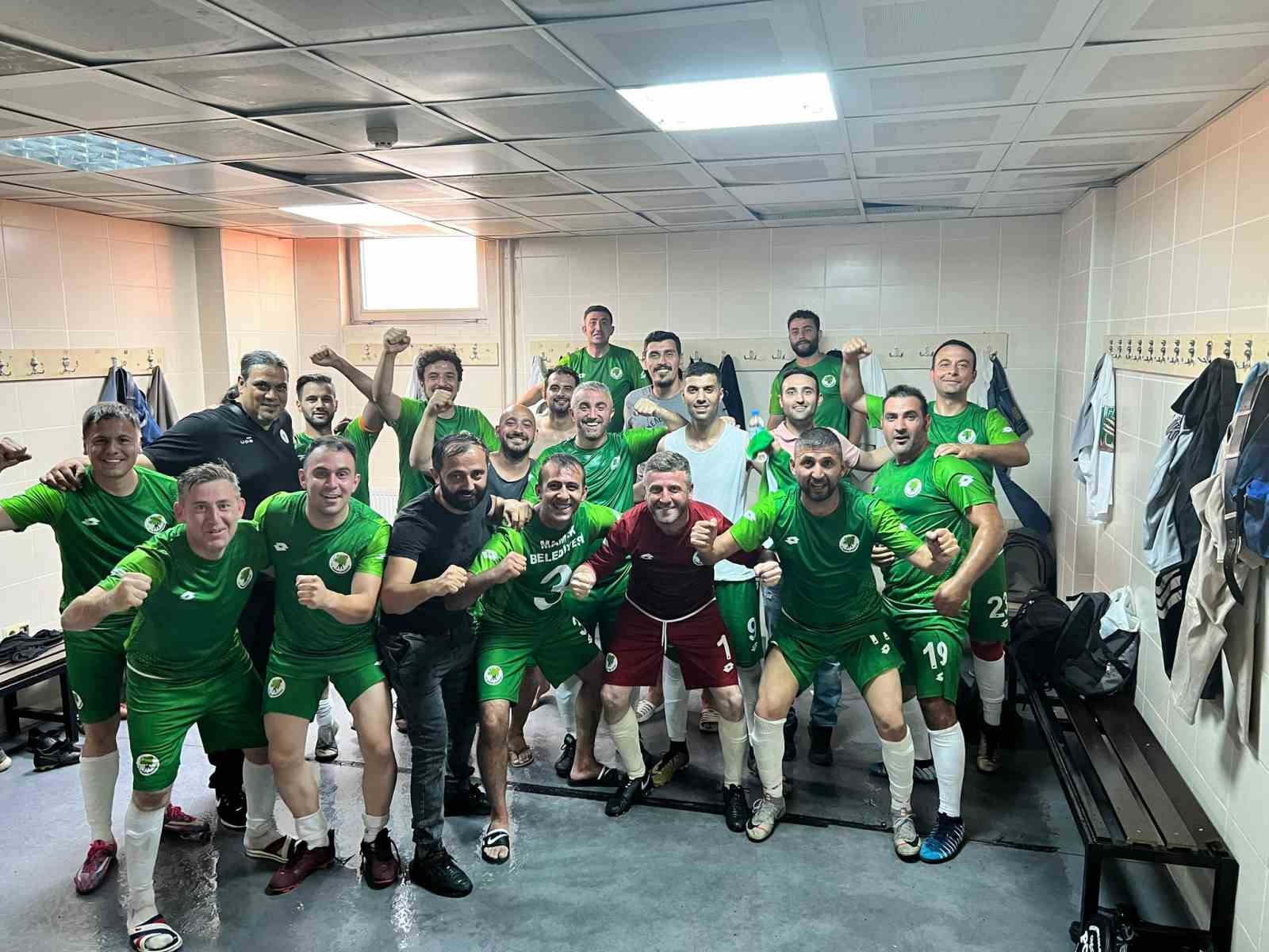 ANKARA’NIN MAMAK BELEDİYESİ FUTBOL TAKIMI, KAMU FUTBOL TURNUVASINDA BİR ÜST