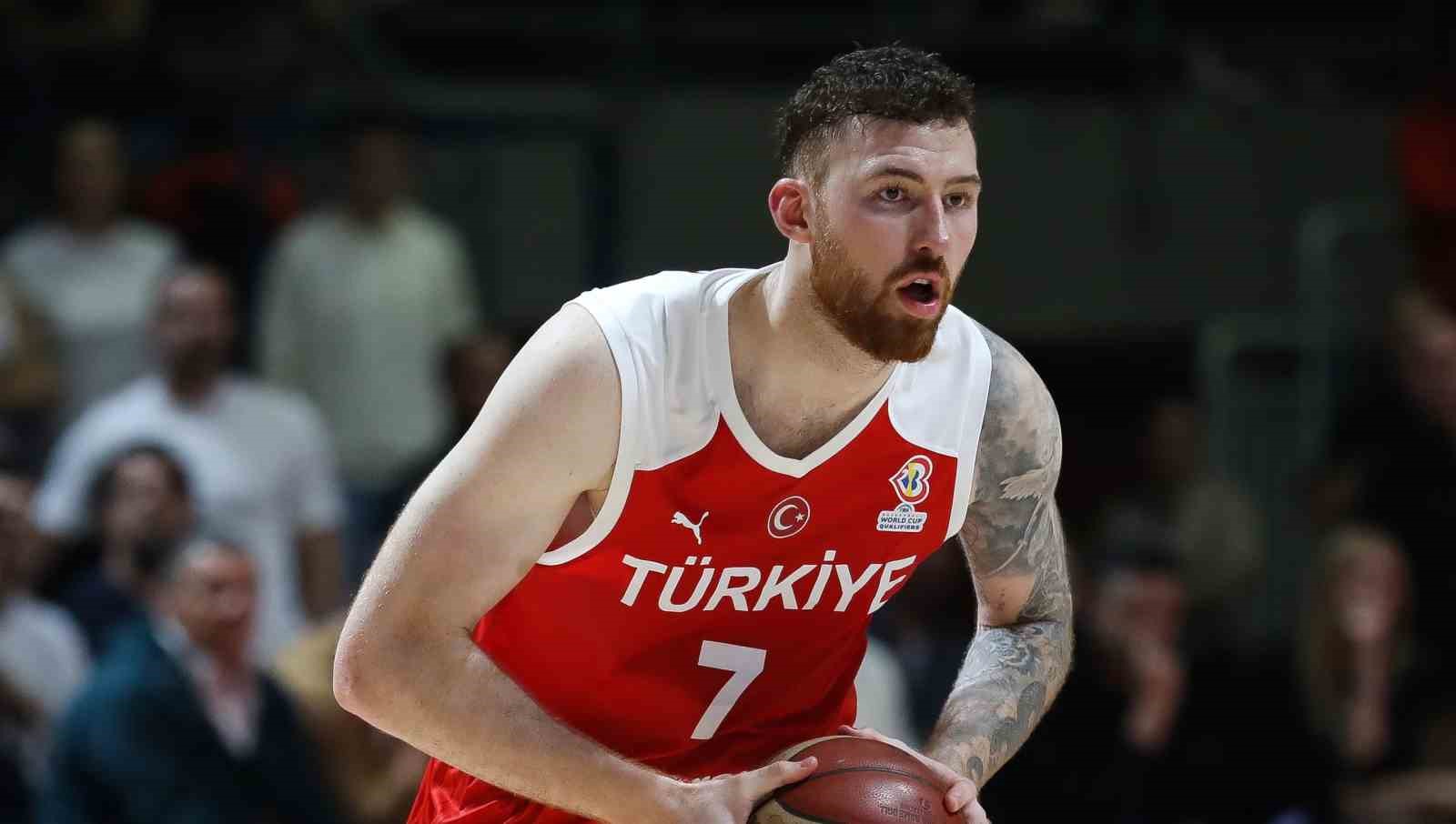 NBA TAKIMLARINDAN CHİCAGO BULLS, MİLLİ BASKETBOLCU ONURALP BİTİM'İ KADROSUNA KATTIĞINI