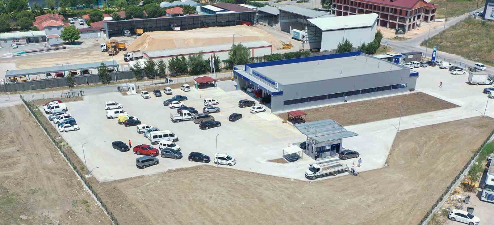 NİLÜFER BELEDİYESİ’NİN DESTEĞİYLE TÜVTÜRK TARAFINDAN FAALİYETE GEÇİRİLEN ALAADDİNBEY MAHALLESİ’NDEKİ ARAÇ