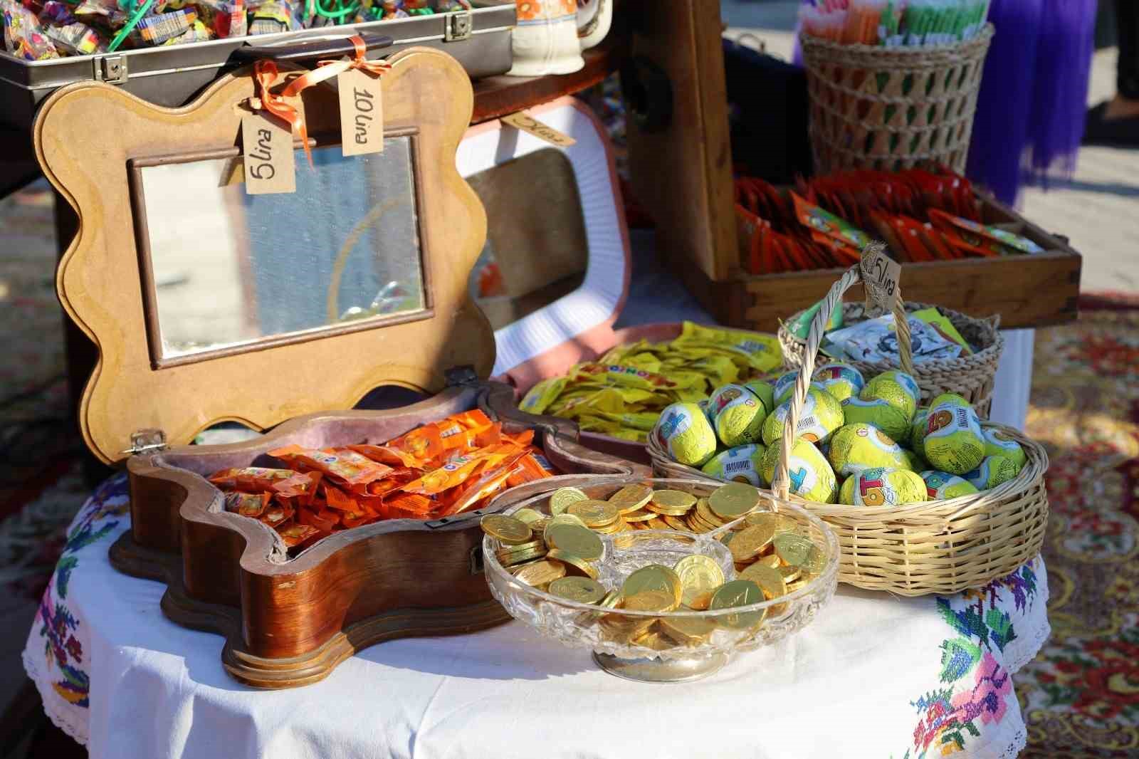 BURSA BÜYÜKŞEHİR BELEDİYESİ’NİN, ÖZLEMLE ANILAN 80’LER VE 90’LAR DÖNEMLERİNİ GÜNÜMÜZE