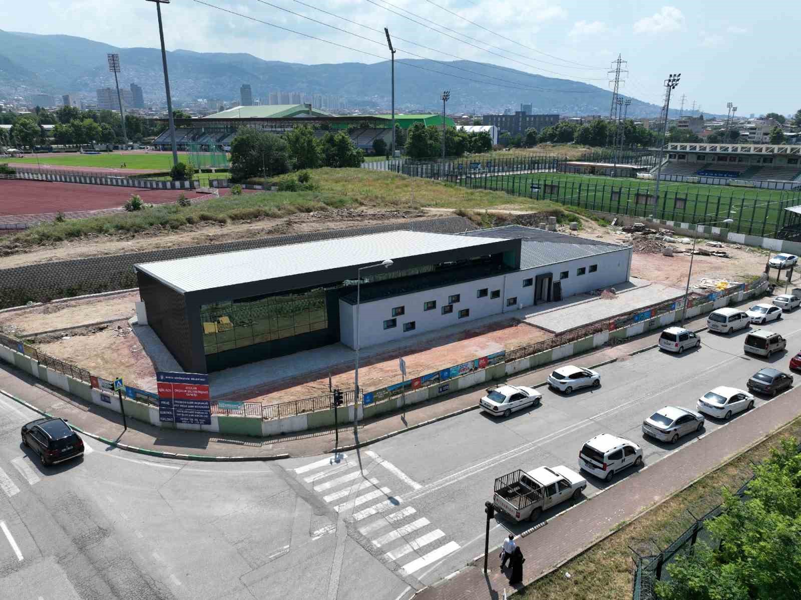 BURSA’YI SPORDA DA MARKA KENT HALİNE GETİRMEK AMACIYLA ‘BRANŞLARA ÖZEL’