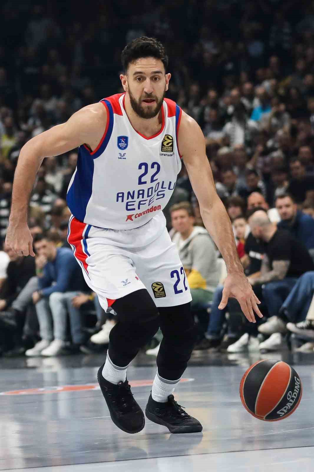 NBA TAKIMLARINDAN OKLAHOMA CİTY THUNDER, SON OLARAK A. EFES FORMASI