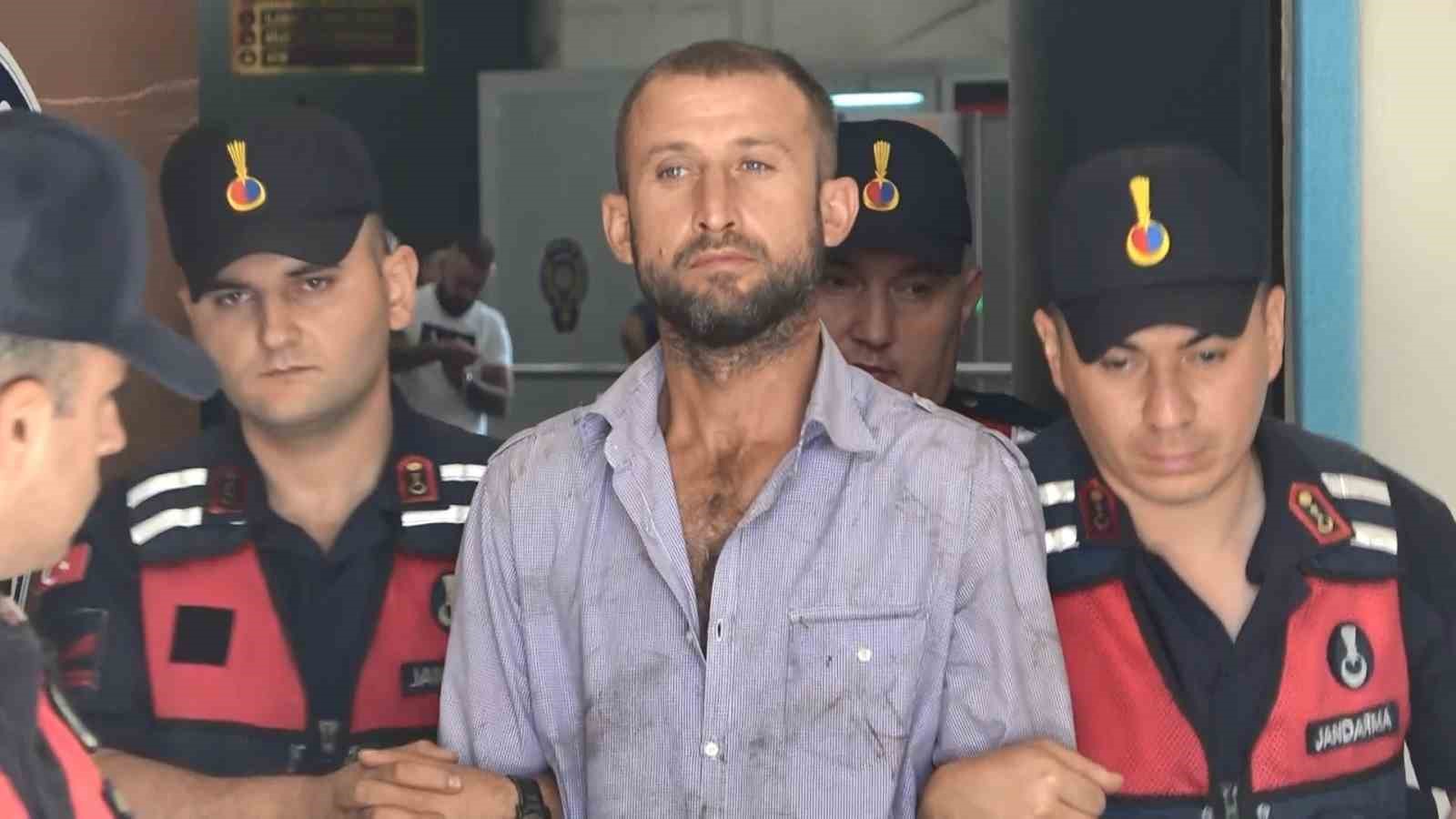 BURSA’DA ÖNCE EVİNİ SONRA ORMANLIK ALANI ATEŞE VEREN ALİ ÖNER
