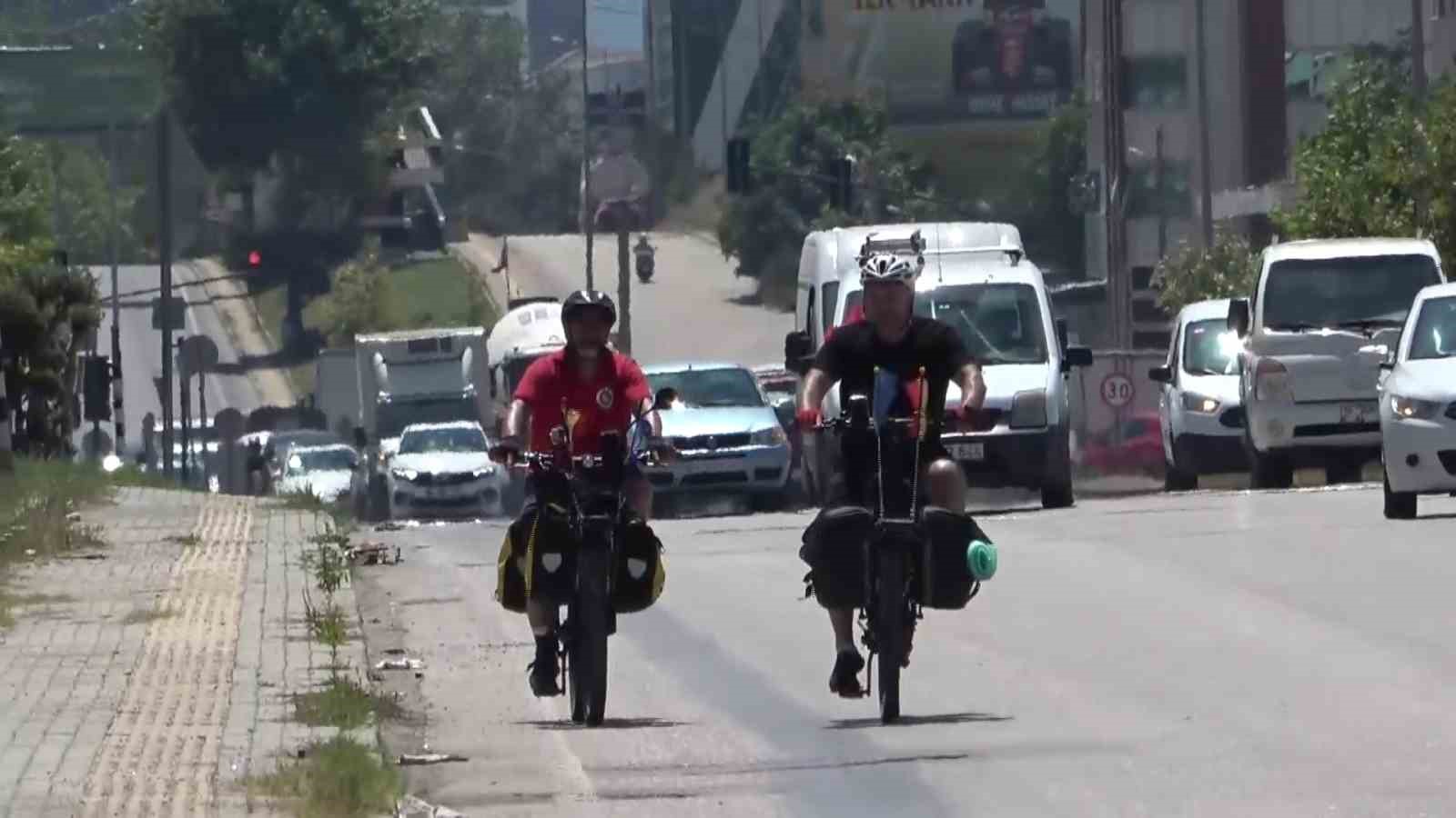 BELÇİKA’NIN TEMSE KENTİNDEN BİSİKLETLERİ İLE YOLA ÇIKAN İKİ GURBETÇİ, 14