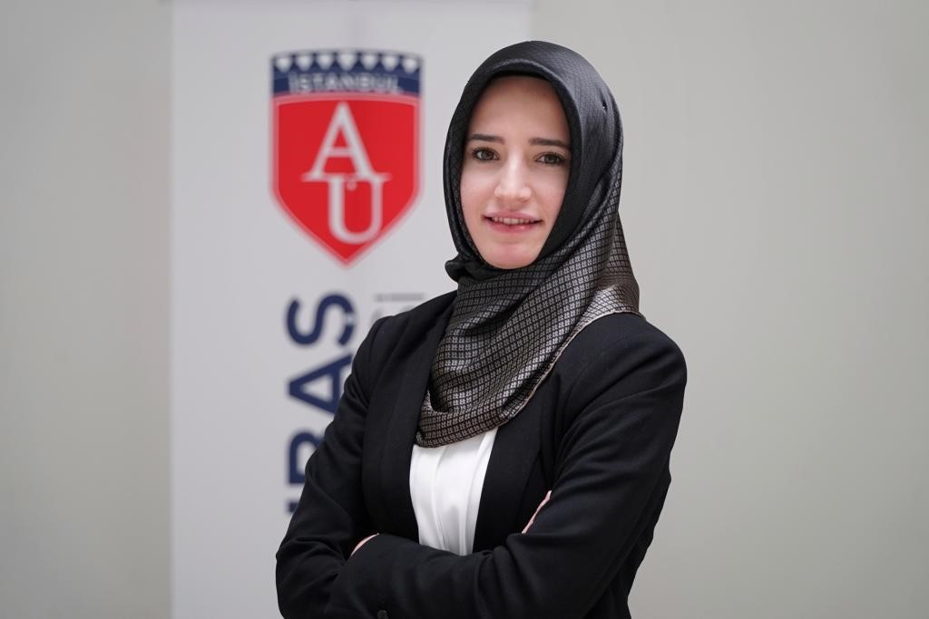 İKLİM DEĞİŞİKLİĞİNİN CİLT KANSERİ ÜZERİNDEKİ ETKİLERİNİ VURGULAYAN MERVE ZIVALI