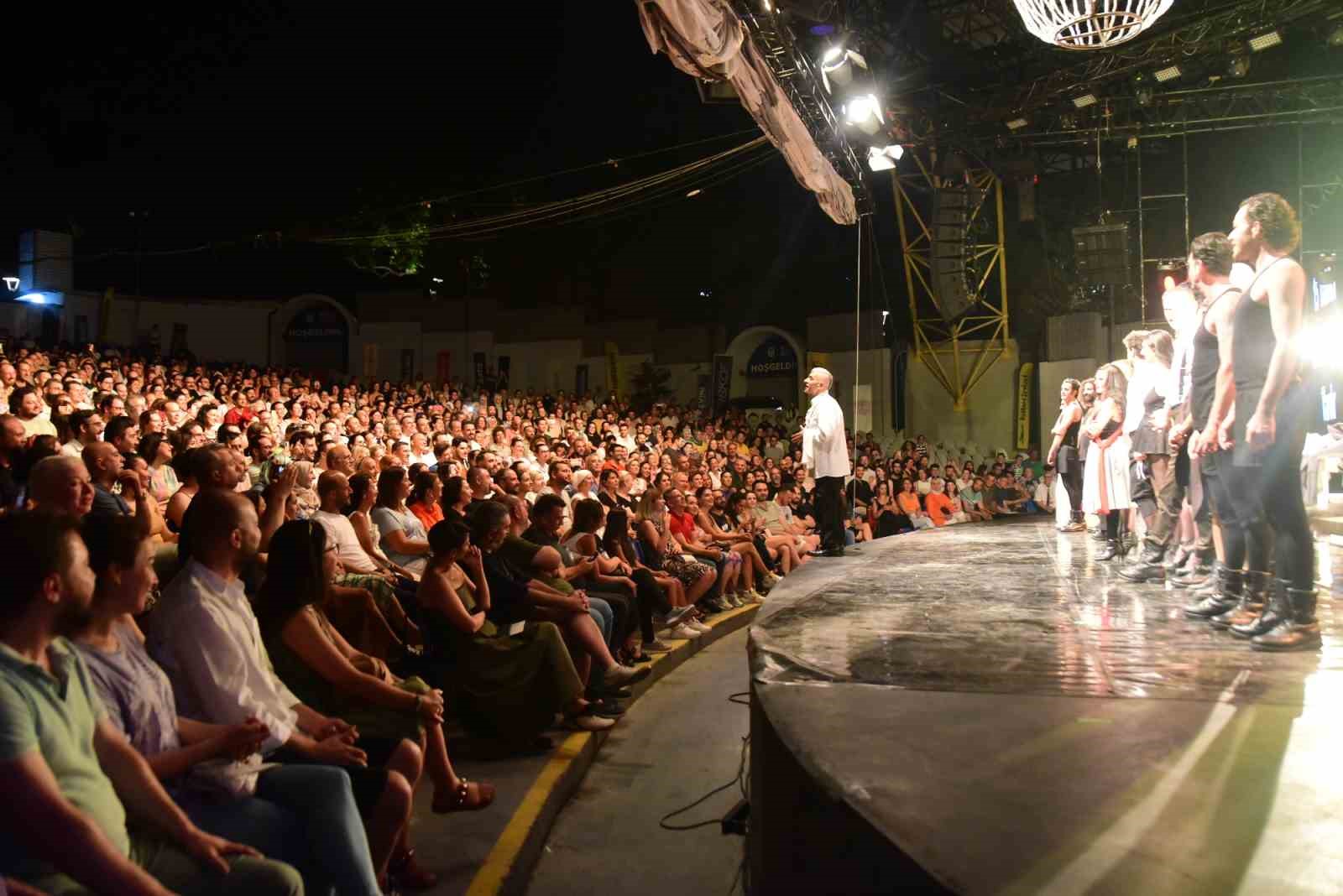 TÜRKİYE’NİN EN PRESTİJLİ FESTİVALLERİNDEN BİRİ OLARAK KABUL EDİLEN, ULUSLARARASI BURSA