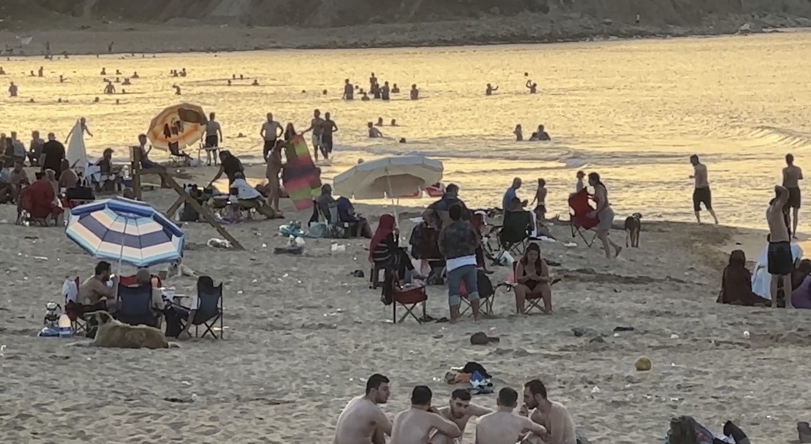 SARIYER KISIRKAYA PLAJI’NDA DENİZE GİREN 29 YAŞINDAKİ BİR GENÇ, BOĞULARAK