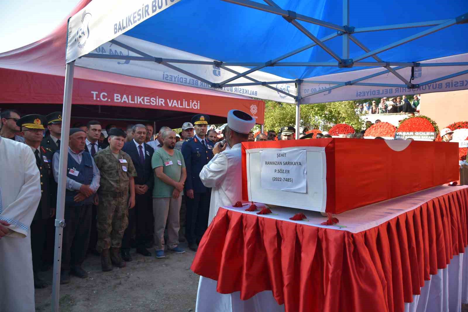 ŞEHİT RAMAZAN BOZTEKİN MEMLEKETİ SINDIRGI’DA TOPRAĞA VERİLDİ