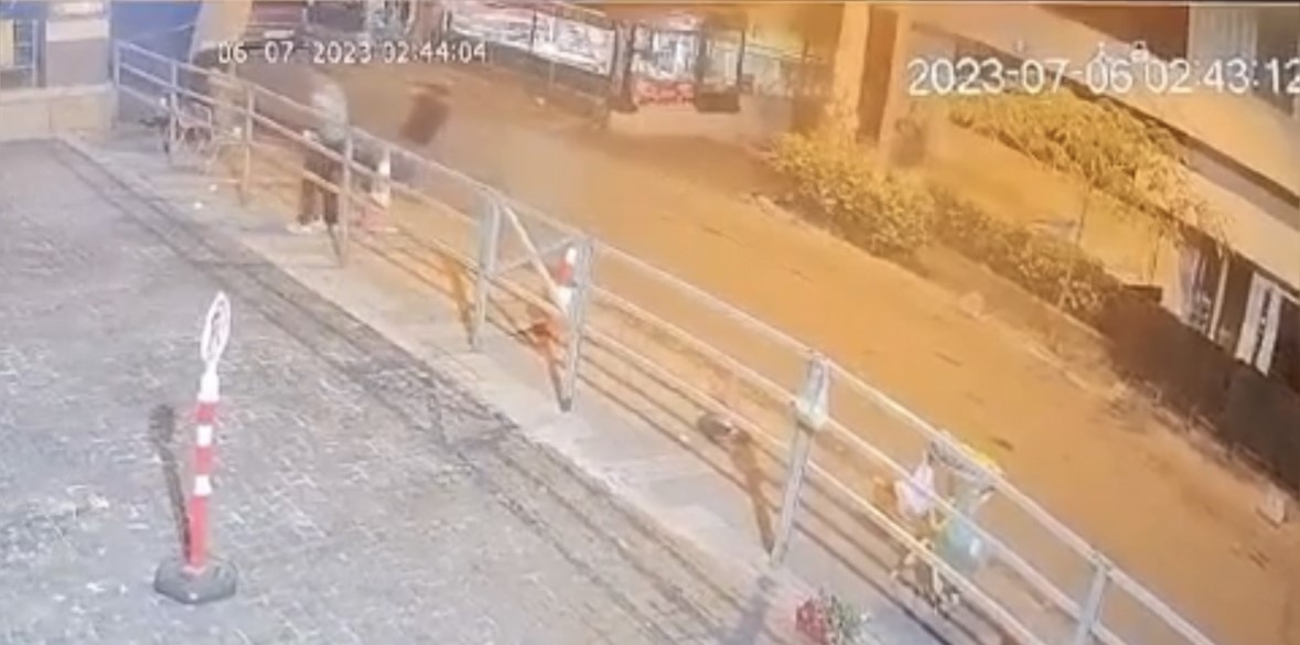 Şişli’de gece kulübü önünde çifte saldırı: 4 yaralı ŞİŞLİ’DE BİR GECE KULÜBÜ ÖNÜNDE 2 SAAT ARAYLA SİLAHLI SALDIRI