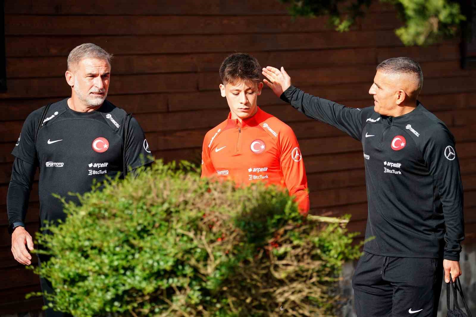 A MİLLİ FUTBOL TAKIMI TEKNİK DİREKTÖRÜ STEFAN KUNTZ, ALMAN MEDYASINA