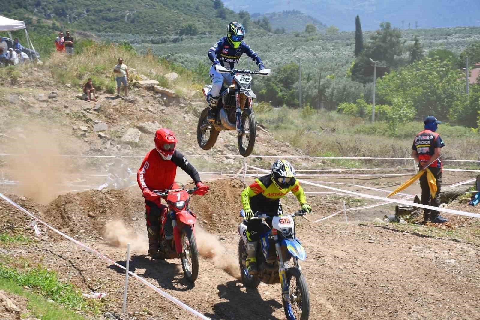 TÜRKİYE’NİN EN İYİ ENDURO SPORCULARININ KATILDIĞI TÜRKİYE SÜPER ENDURO ŞAMPİYONASI'NIN