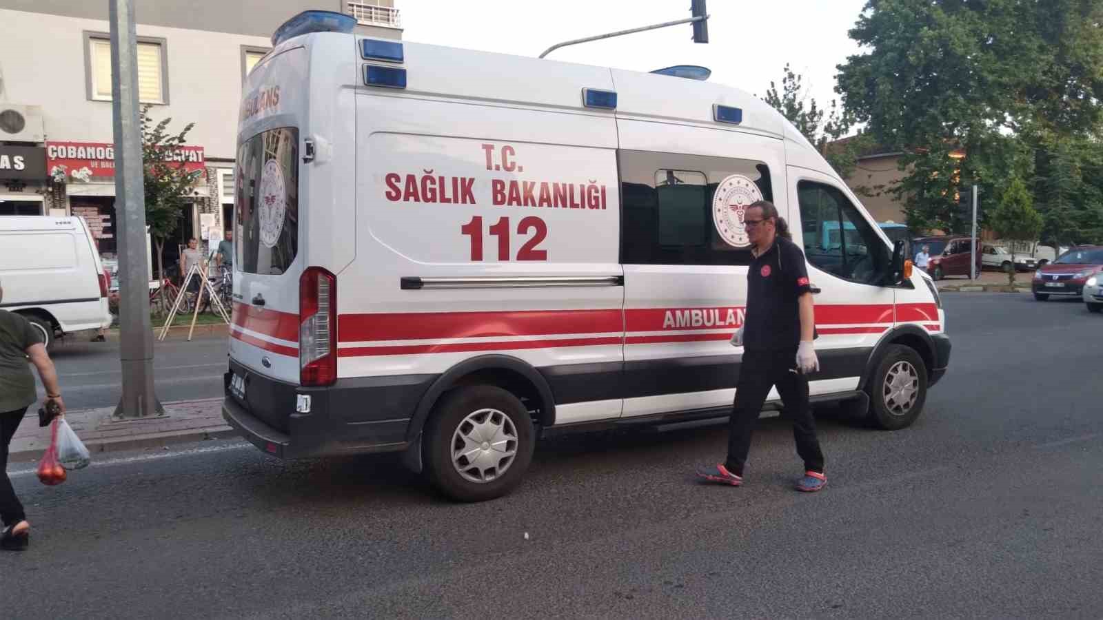 AMBULANSA BİNDİRİLDİ