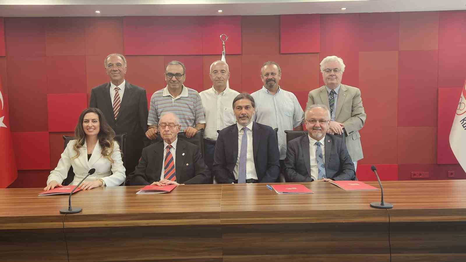 TMOK 2022 FAİR-PLAY ÖDÜLLERİNİ KAZANANLAR BAKIRKÖY OLİMPİYATEVİ’NDE YAPILAN BASIN TOPLANTISINDA