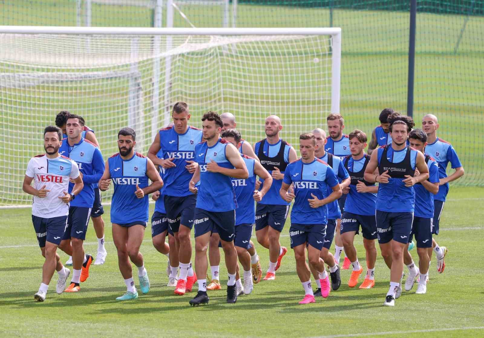 SLOVENYA'NIN KRANJ ŞEHRİNDE KAMPTA OLAN TRABZONSPOR, YENİ SEZON HAZIRLIKLARINI BUGÜN
