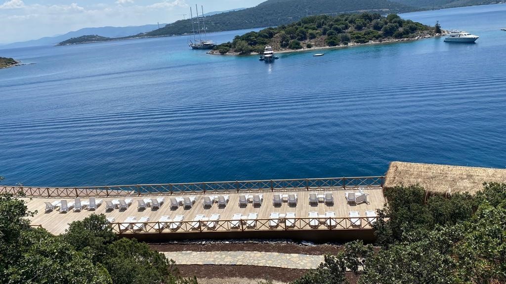 MAVİ BAYRAKLI PLAJ SAYISINDA DÜNYA ÜÇÜNCÜSÜ OLAN TÜRKİYE’NİN SAHİLLERİNDE 5