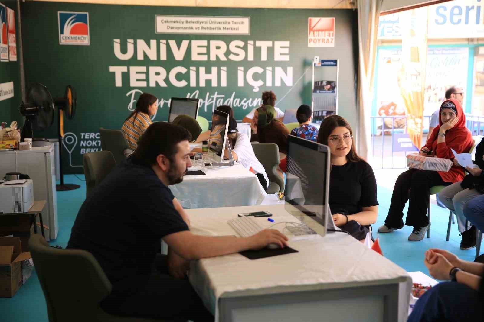 Üniversite adaylarına tercih danışmanlık hizmeti ÇEKMEKÖY BELEDİYESİ, YÜKSEK ÖĞRETİM KURUMLARI SINAVINA (YKS) KATILAN ÜNİVERSİTE ADAYLARINA