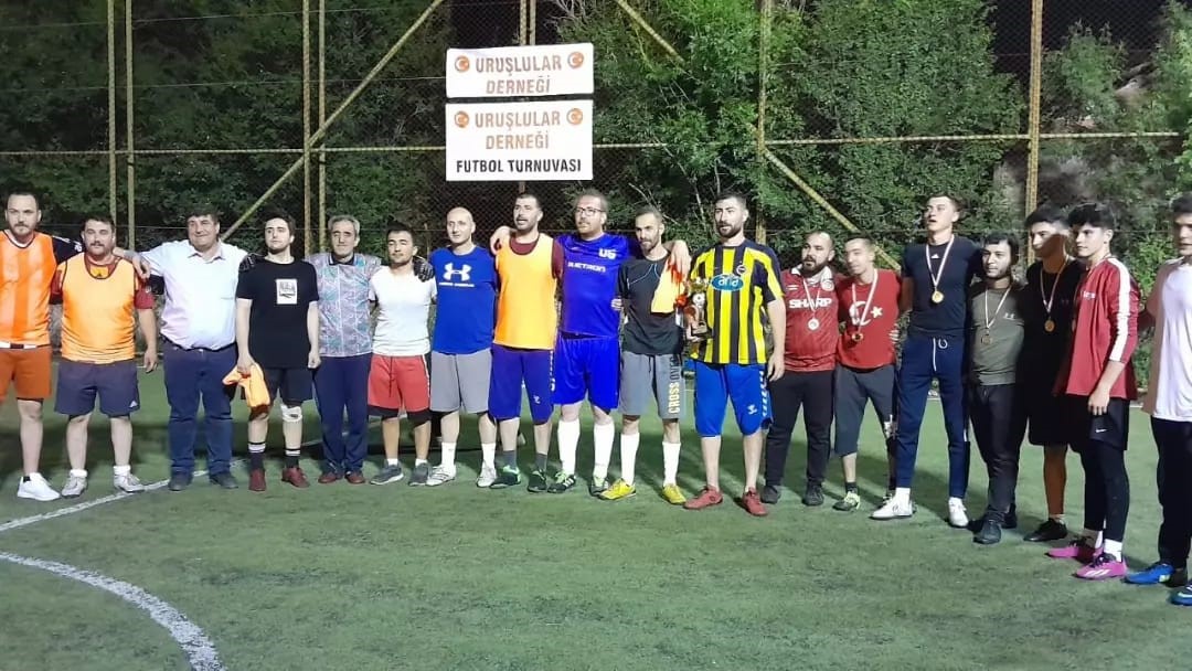 BAŞKENTTE KURBAN BAYRAMINI FIRSAT BİLEN URUŞLULAR, ALİ AKTÜRK ANISINA FUTBOL