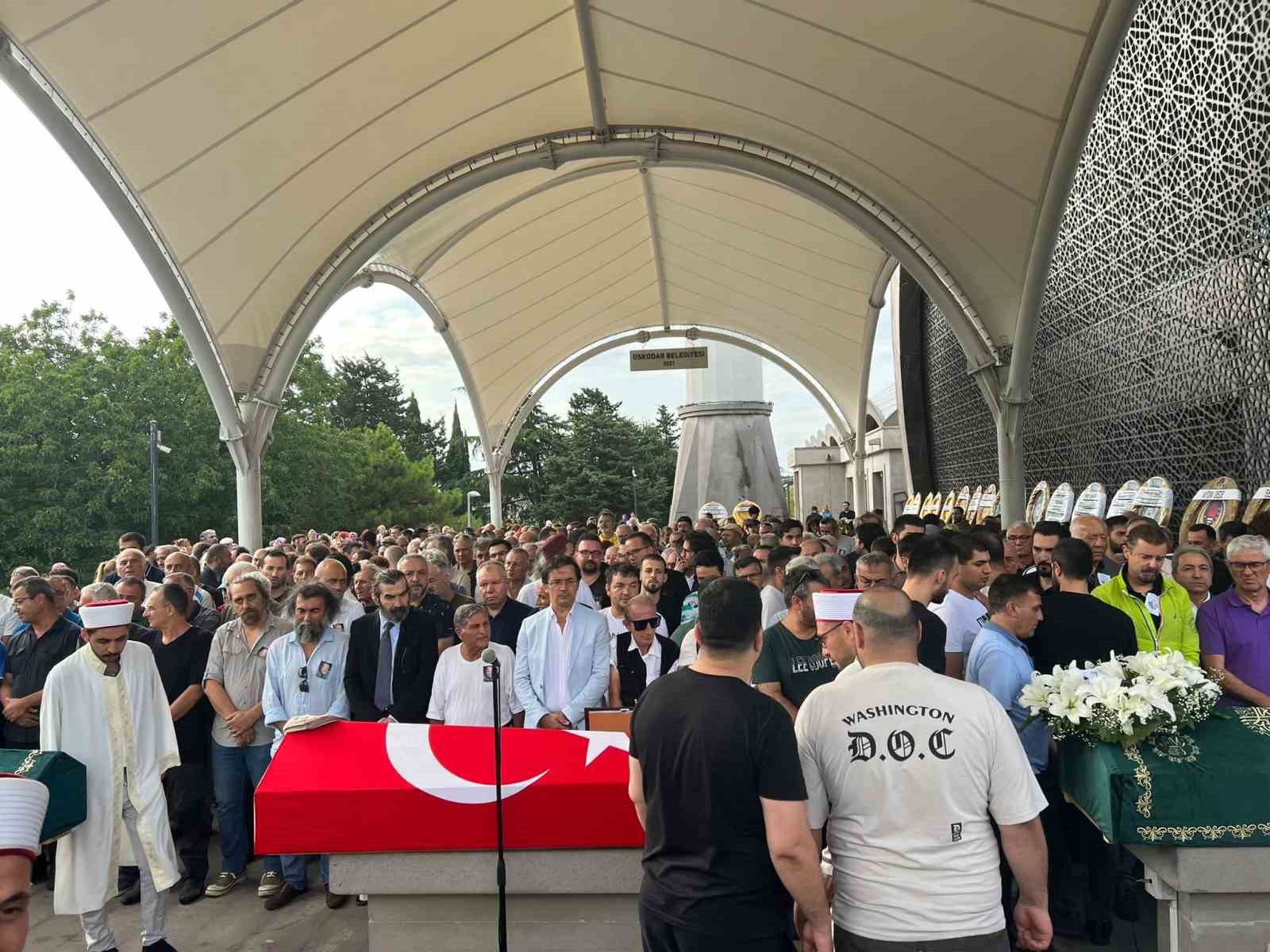 USTA OYUNCU YILMAZ GRUDA SON YOLCULUĞUNA UĞURLANDI