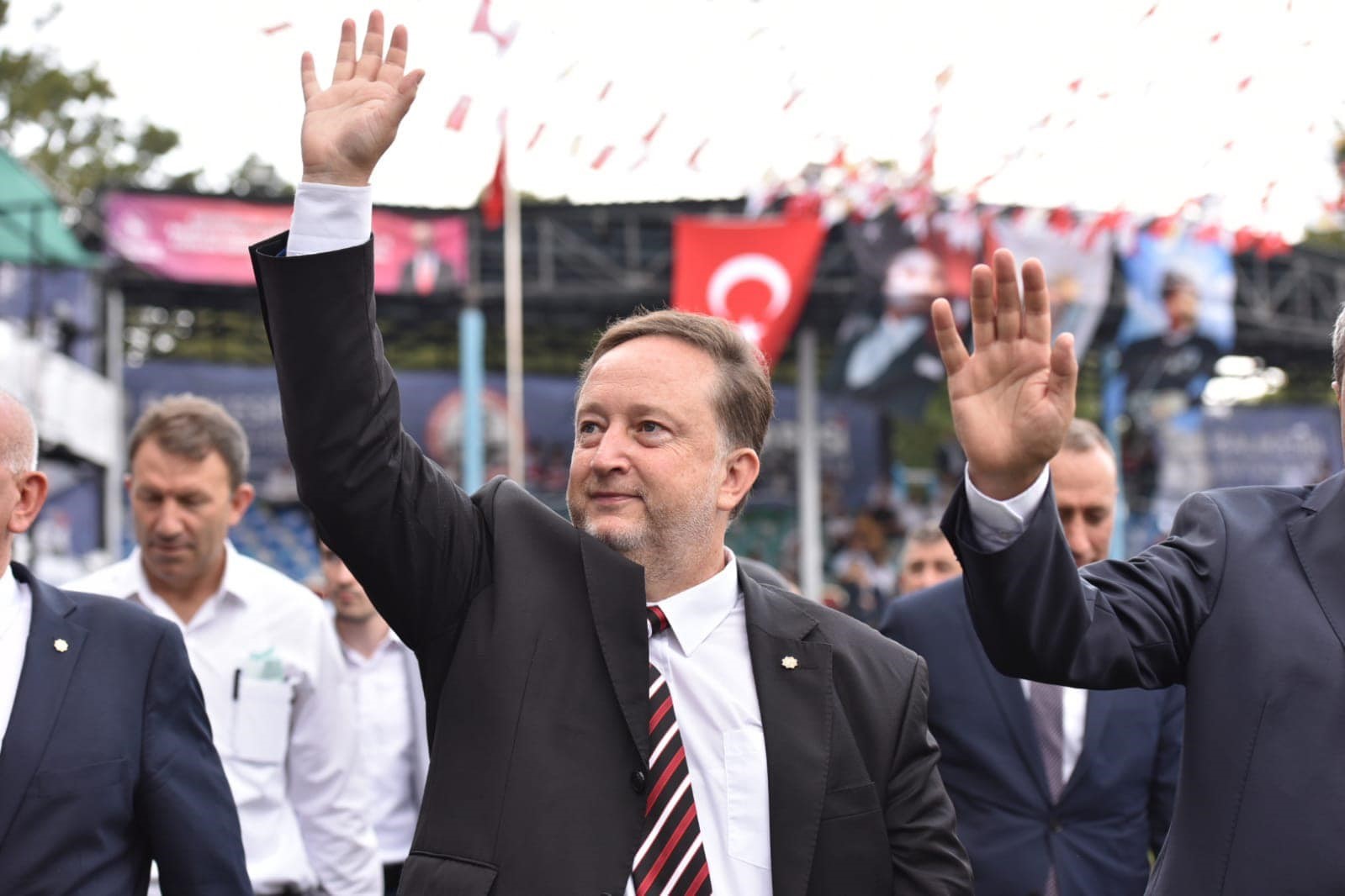 TÜRKİYE GELENEKSEL GÜREŞLER FEDERASYONU BÜNYESİNDE GERÇEKLEŞTİRİLEN CW ENERJİ TÜRKİYE YAĞLI