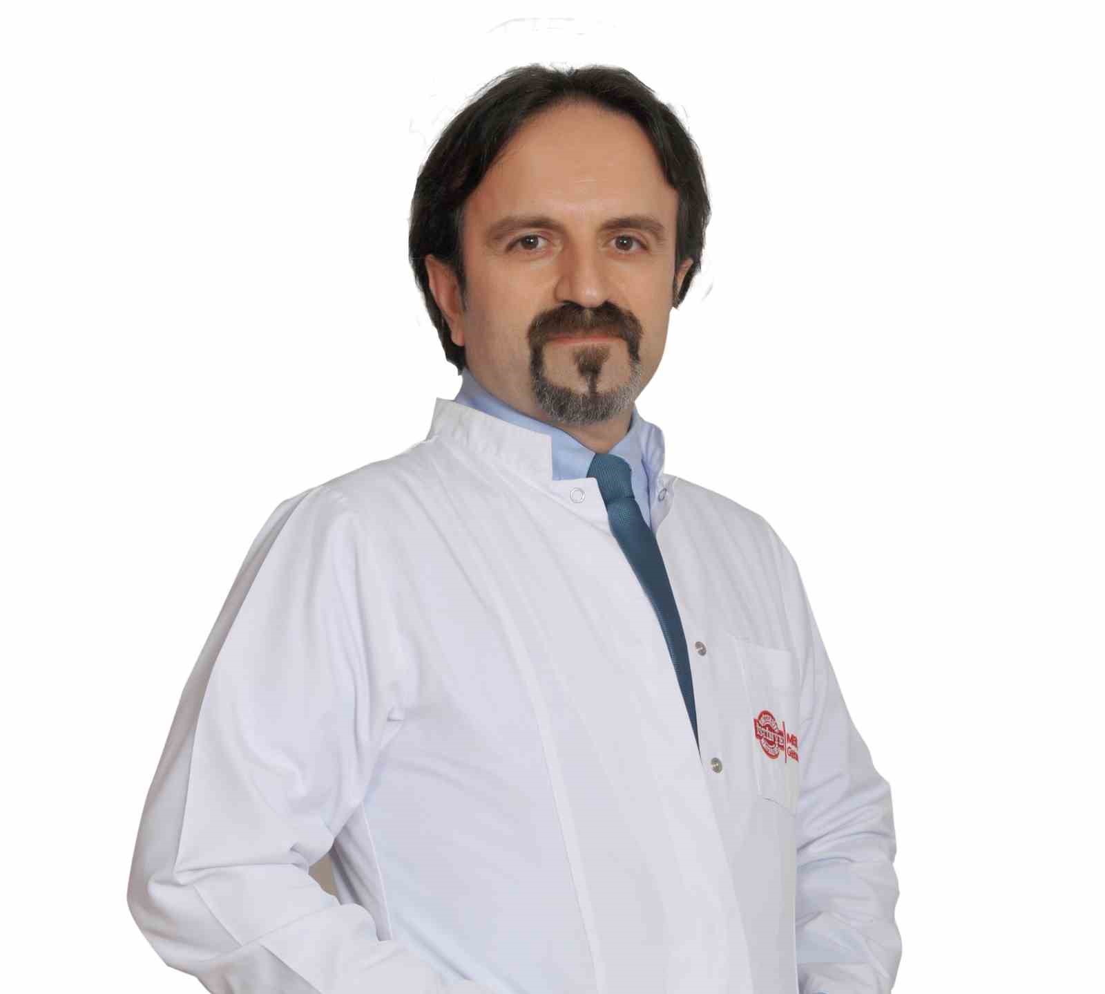 İSÜ MEDİCAL PARK GAZİOSMANPAŞA HASTANESİ MEDİKAL ONKOLOJİ UZMANI PROF. DR.