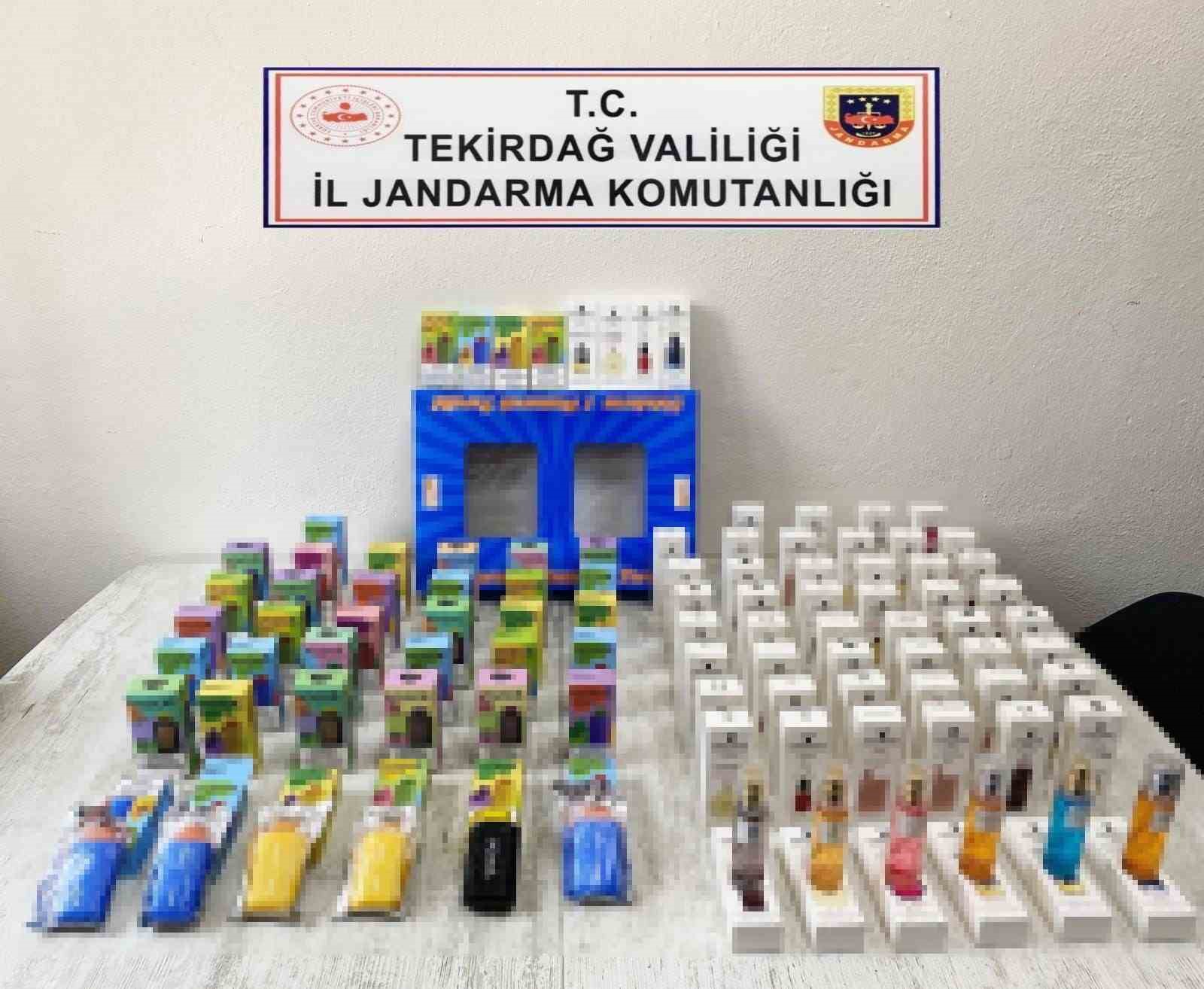 TEKİRDAĞ’IN ÇERKEZKÖY İLÇESİNDE YURTDIŞINDAN GETİRİLEN KAÇAK ELEKTRONİK SİGARA VE KAÇAK