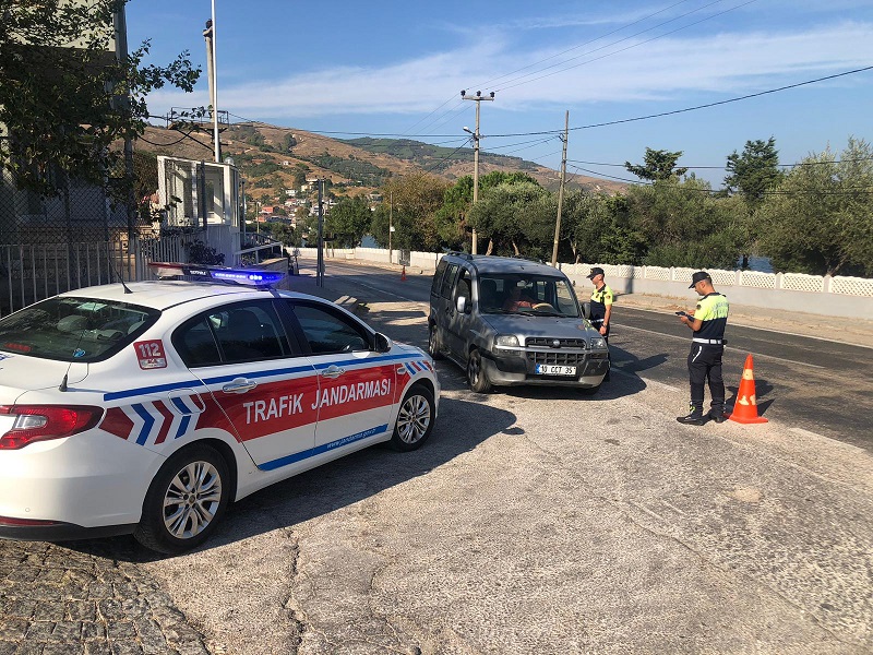 Balıkesir İl Jandarma Komutanlığı Trafik Jandarmasınca Emniyet Kemeri Özel Denetim