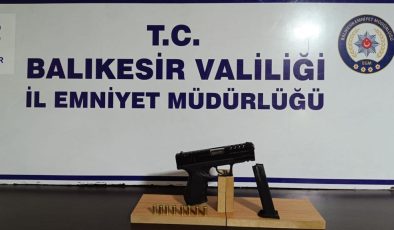Balıkesir ilçelerinde yapılan operasyonda 16 kişi yakalandı