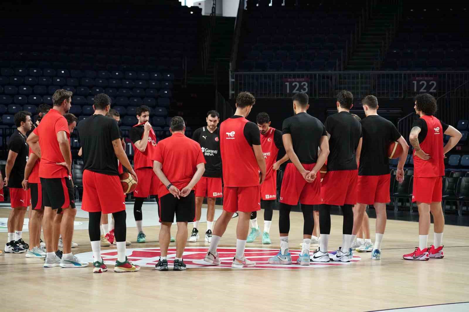 FIBA OLİMPİYAT ÖN ELEME TURNUVASI İLK MAÇINDA YARIN İZLANDA İLE