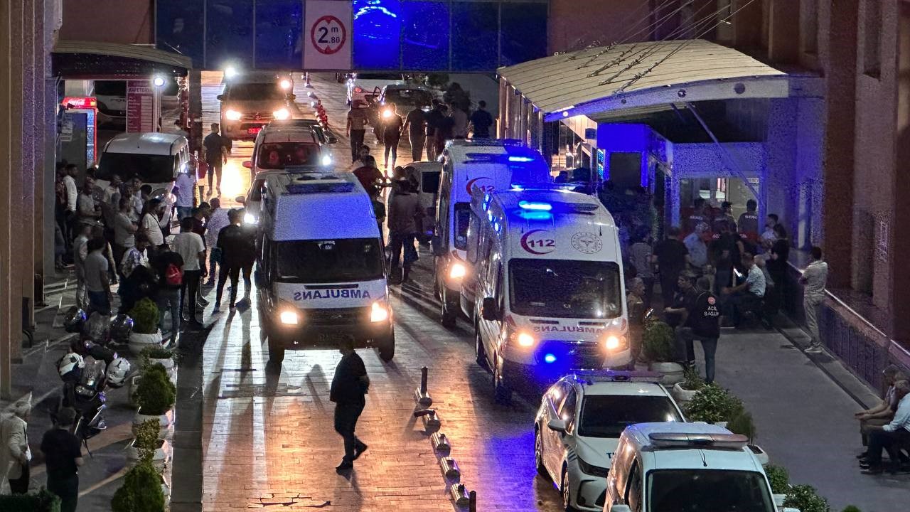 BATMAN'IN BEŞİRİ İLÇESİNDE 2 AİLE ARASINDA MEYDANA GELEN TAŞLI, SOPALI