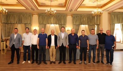 Tolga Tosun yeniden Vakıf Başkanı