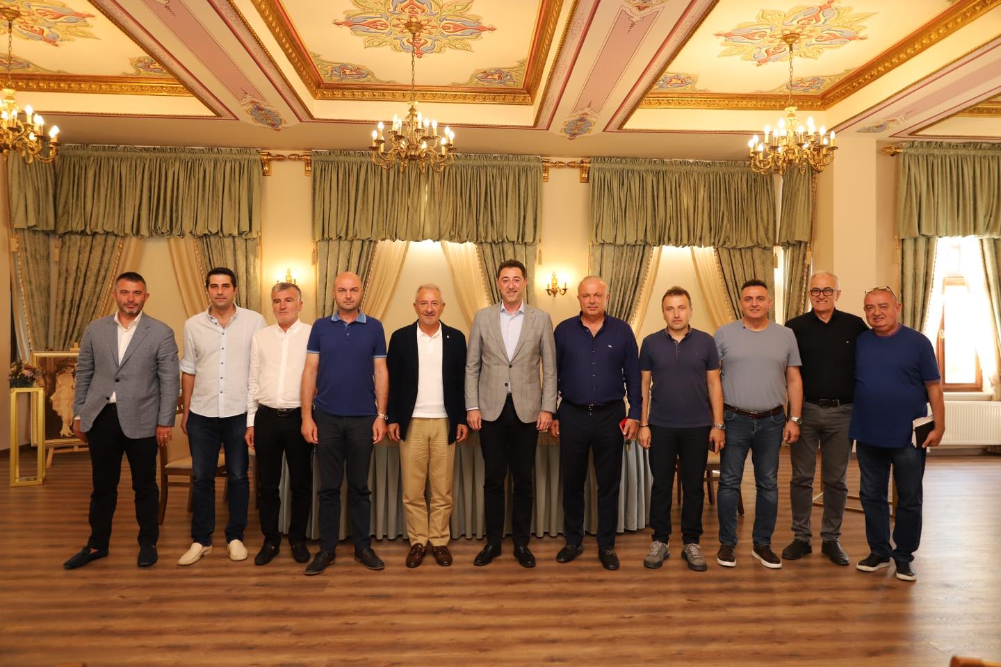 Bandırma Gençlik ve Spor Vakfı Olağan Genel Kurulu’nda Tolga Tosun