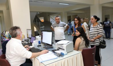 BANÜ’de yeni öğrenciler için kayıt dönemi başladı